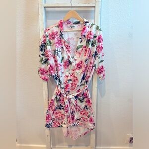 NWOT Show me your Mumu robe